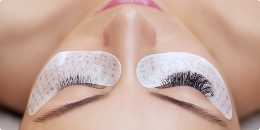 Laminazione VS Extension ciglia. Cosa scegliere per te?